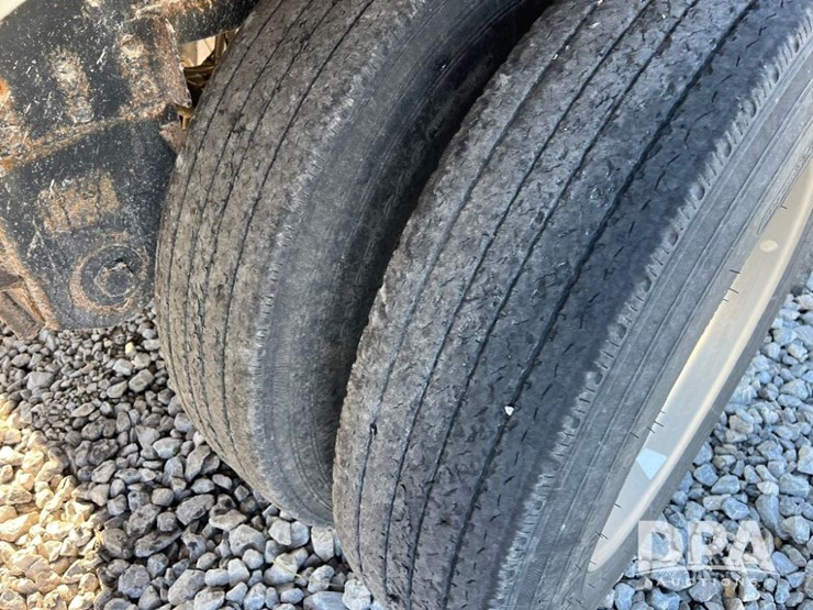 2010-timpte-super-hopper-image-38