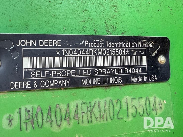 2021-john-deere-r4044-image-164