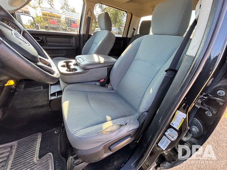 2016-dodge-ram-1500-image-74