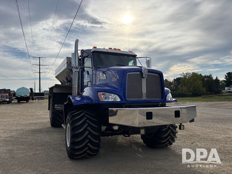 2014-kenworth-t470-image-15