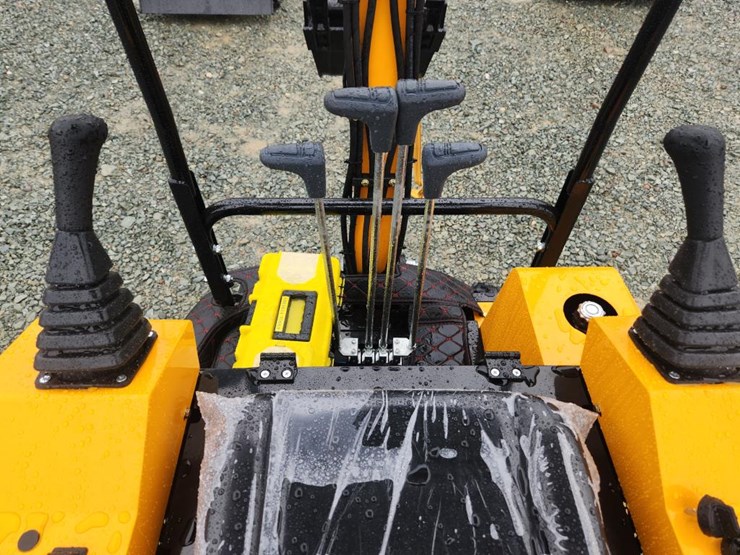 #6454-•-unused-future-ft15j-mini-excavator-image-17