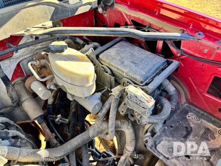 2016-chevrolet-2500-image-49