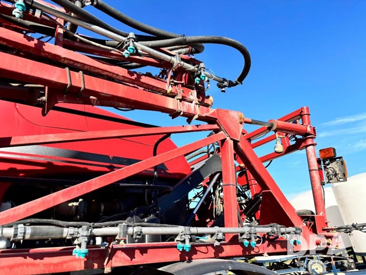 2015-case-ih-patriot-4440-image-80