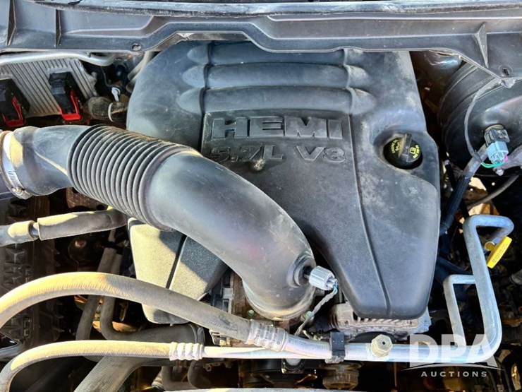 2016-dodge-ram-1500-image-52