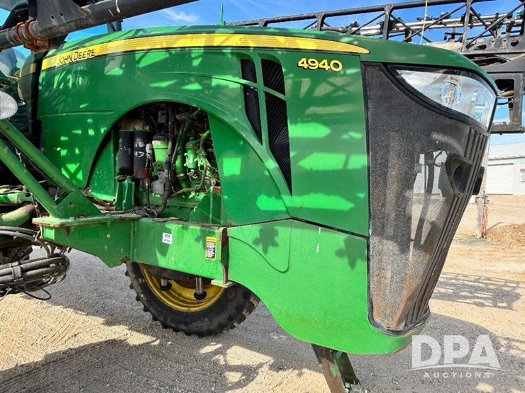 2014-john-deere-4940-image-21