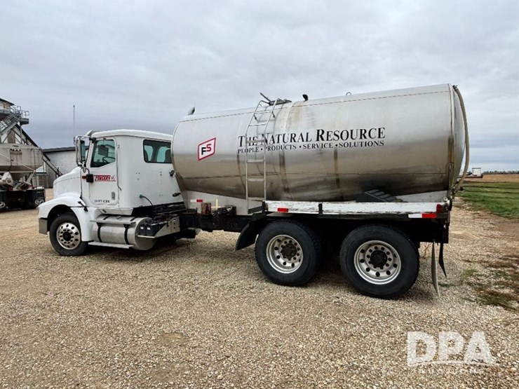 2007-ihc-9200i-liquid-nurse-truck-(gp11642,-unit-505)-image-15