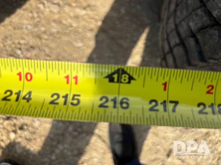 2001-peterbilt-357-image-41