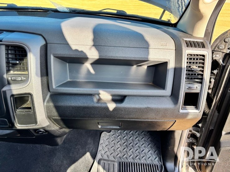 2019-dodge-ram-1500-image-58