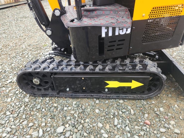 #6453-•-unused-future-ft15j-mini-excavator-image-19