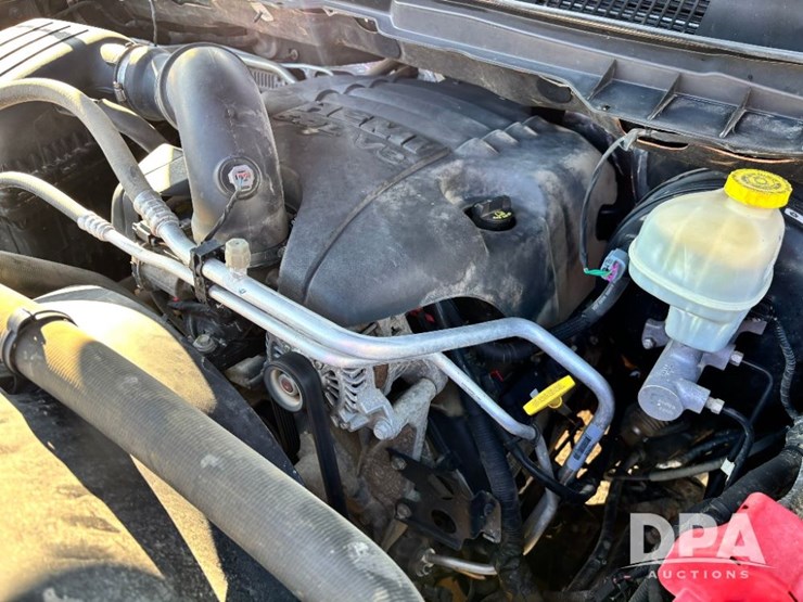 2016-dodge-ram-1500-image-54