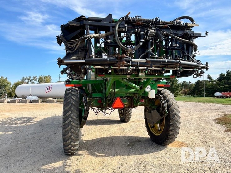 2014-john-deere-4940-image-10