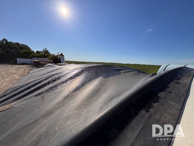 2010-meridian-240rt-image-31