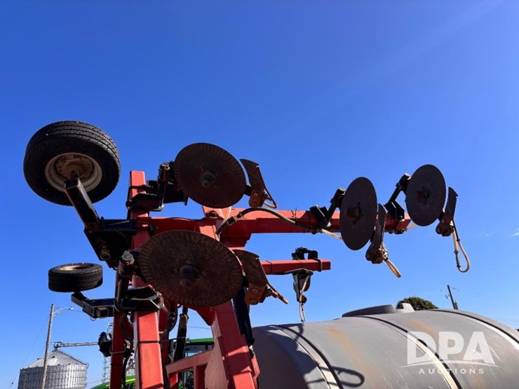 2002-case-ih-2800-image-20