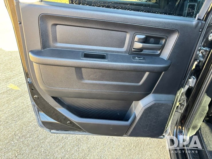 2016-dodge-ram-1500-image-72