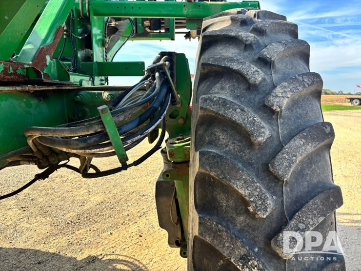 2014-john-deere-4940-image-55