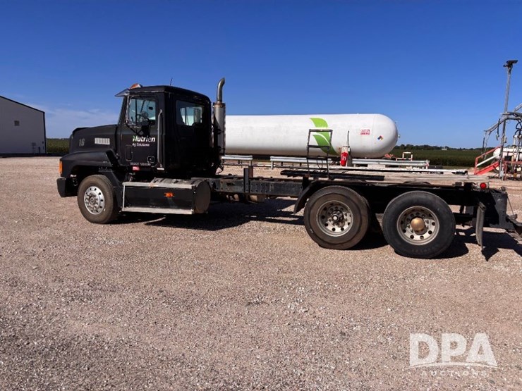 1994-mack-ch613-image-14