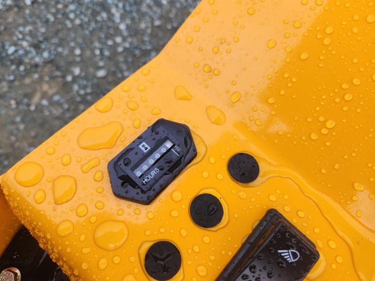 #6453-•-unused-future-ft15j-mini-excavator-image-18