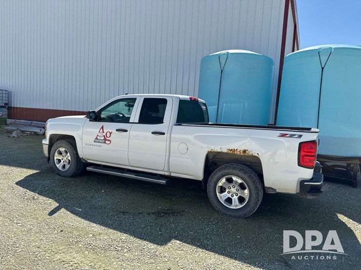 2014-chevrolet-silverado-image-16