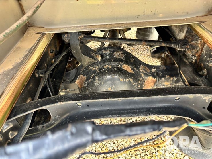 2007-ihc-9200i-liquid-nurse-truck-(gp11642,-unit-505)-image-38