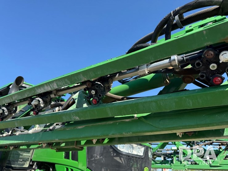 2022-john-deere-412r-image-91