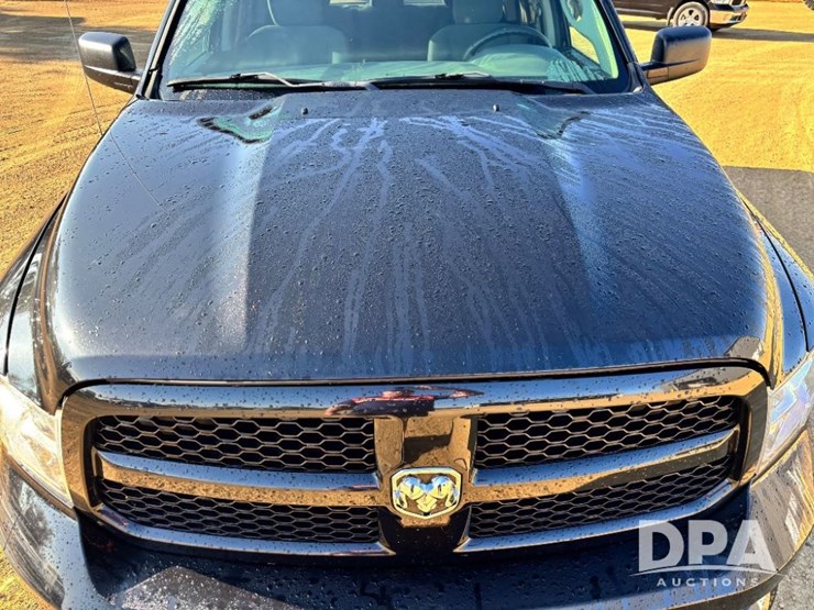 2016-dodge-ram-1500-image-18