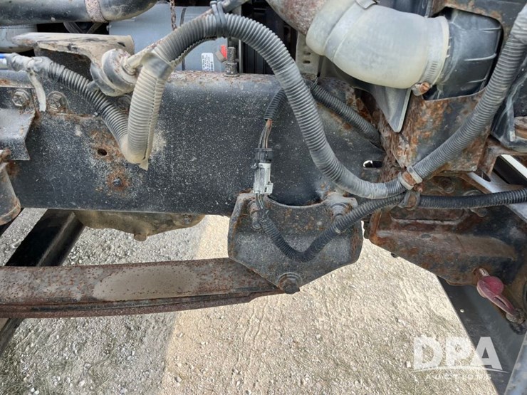 2001-ihc-9100-truck-(jn2647,-unit-32347)-image-71