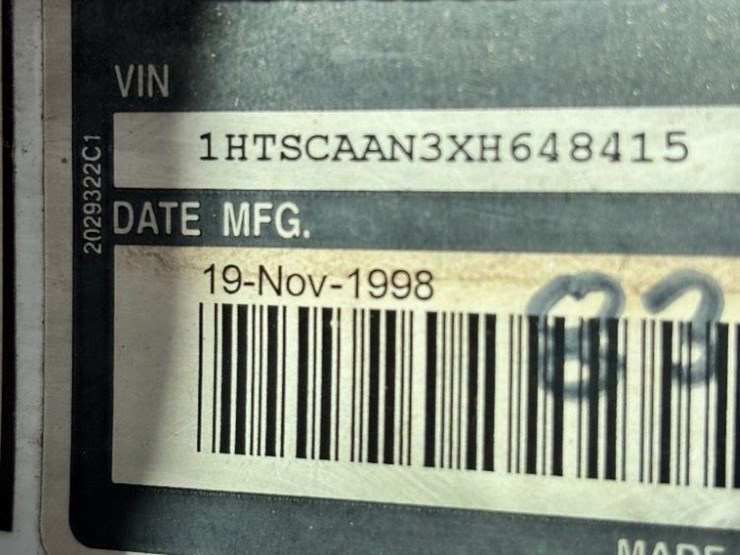 1999-ihc-4700-liquid-nurse-truck-(gp11652,-unit-126458)-image-88