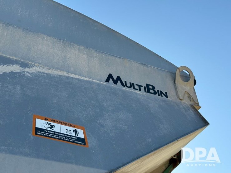 2021-john-deere-f4365-image-75