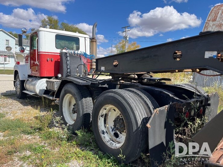 1984-international-transtar-4300-image-7