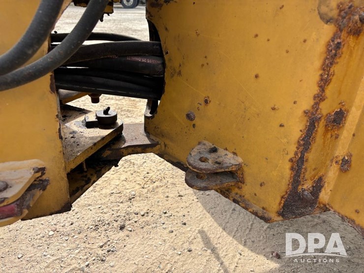 wrangler-4560-loader-(dr12339-unit-24673)-image-32