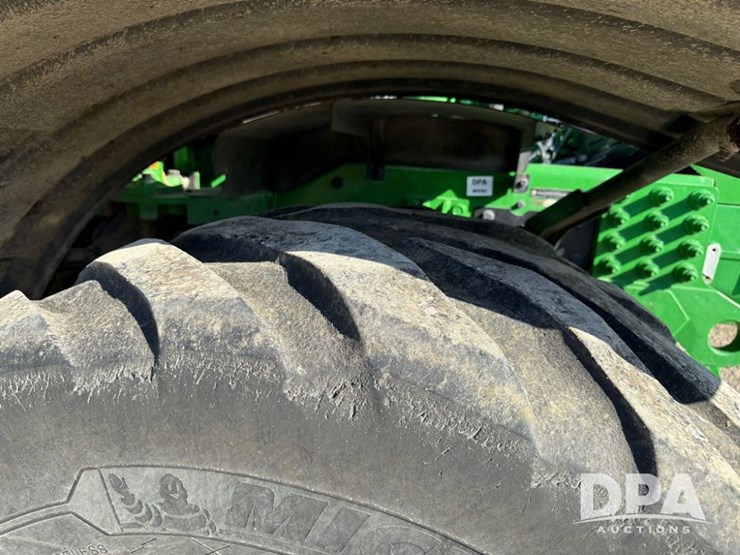 2021-john-deere-f4365-image-44