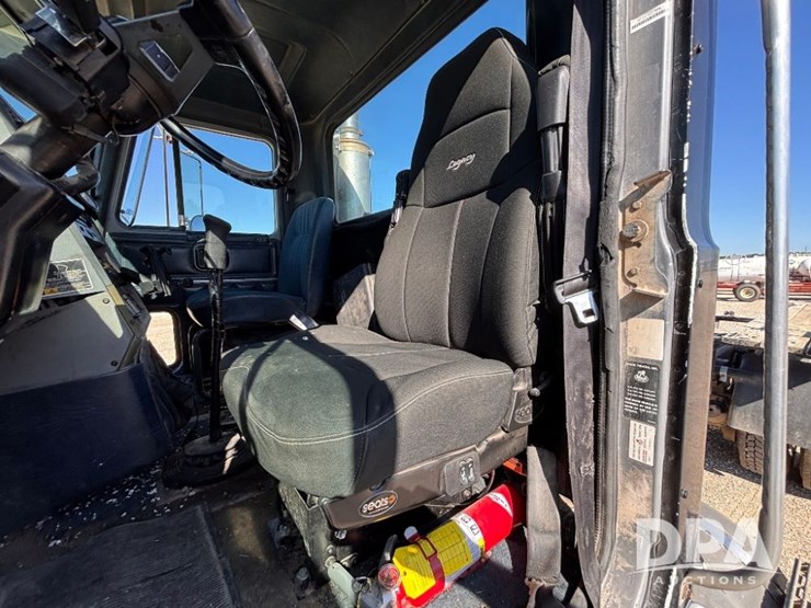 1994-mack-ch613-image-77