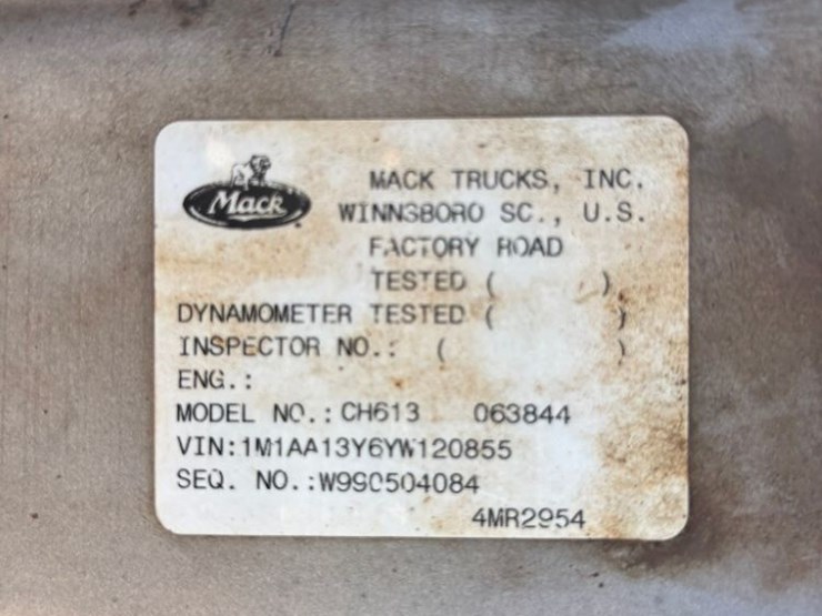 2000-mack-ch613-image-72
