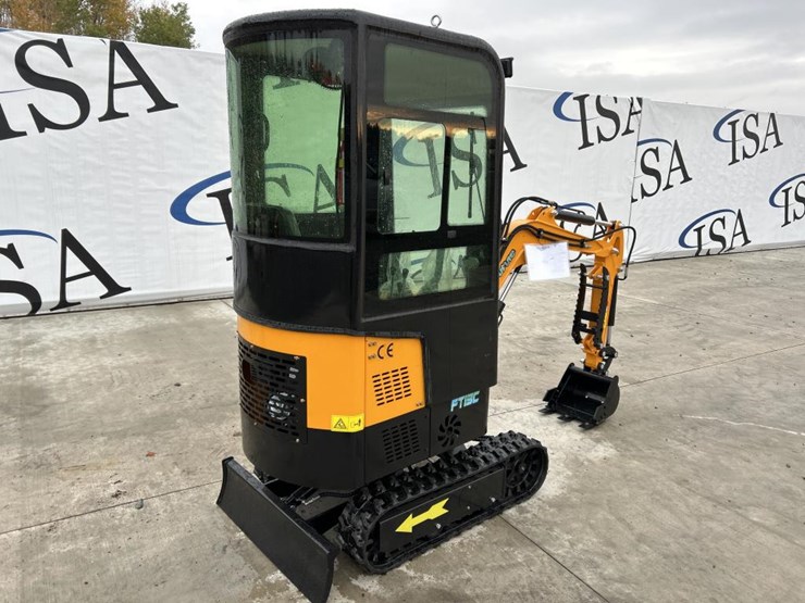 #6456-•-unused-future-ft13c-mini-excavator-image-5