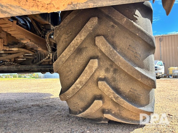 2014-case-ih-titan-4530-image-55