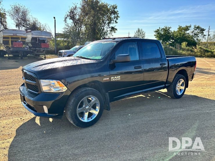 2016-dodge-ram-1500-image-14