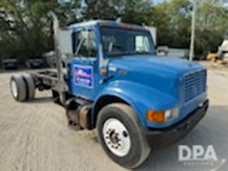 2000-international-4900-image-3