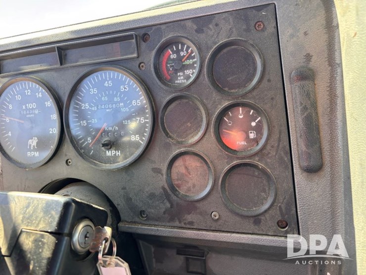 1994-mack-ch613-image-85