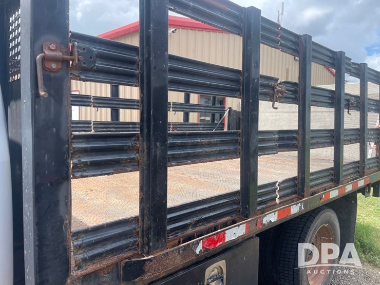 2019-ford-f550-image-6