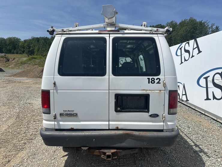 2006-ford-e350-image-4