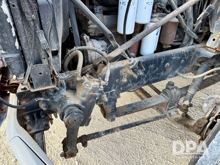 2000-mack-ch613-image-31