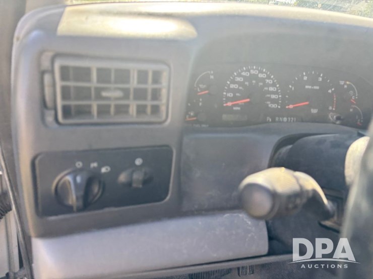 2003-ford-f450-xl-image-62