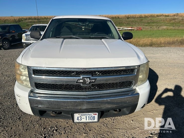 2008-chevrolet-1500-image-10