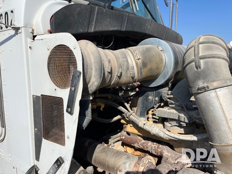 2002-kenworth-t800-image-71