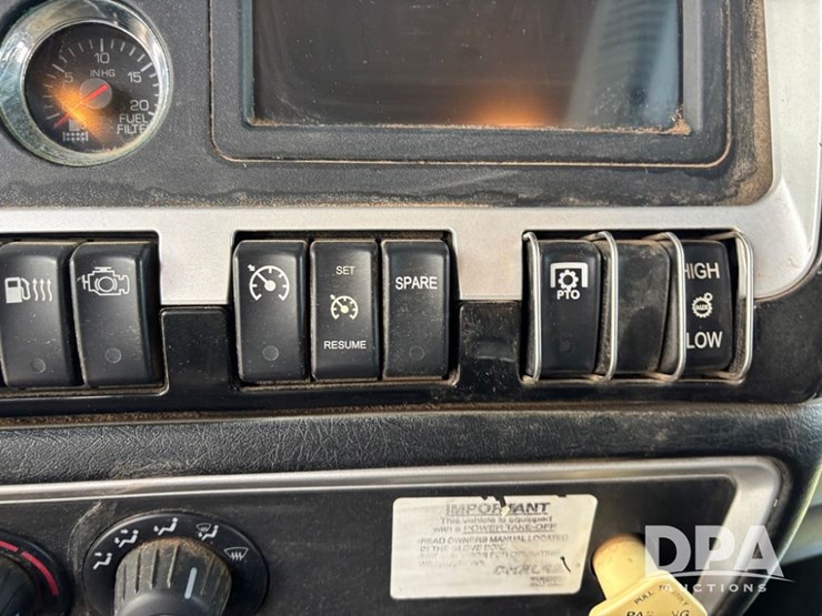 2014-kenworth-t470-image-73