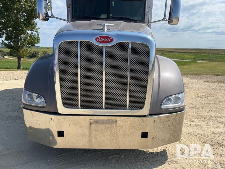 2014-peterbilt-386-image-23