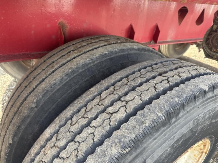 2001-manac-flatbed-image-31