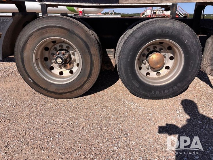 1994-mack-ch613-image-33