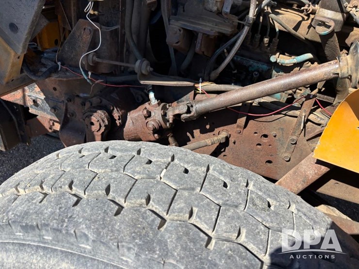 1990-international-4700-image-20