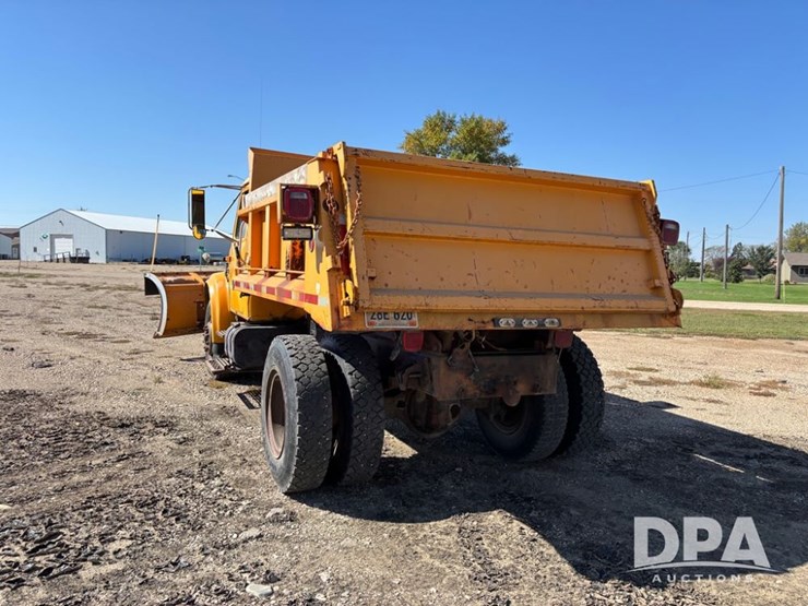 1990-international-4700-image-13